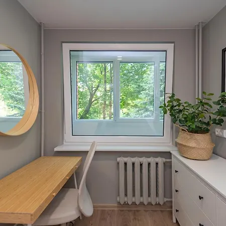 Apartment Convenient With Balcony By Polo *