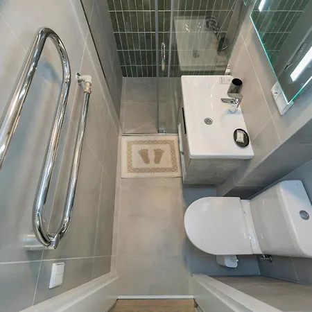 Convenient With Balcony By Polo *